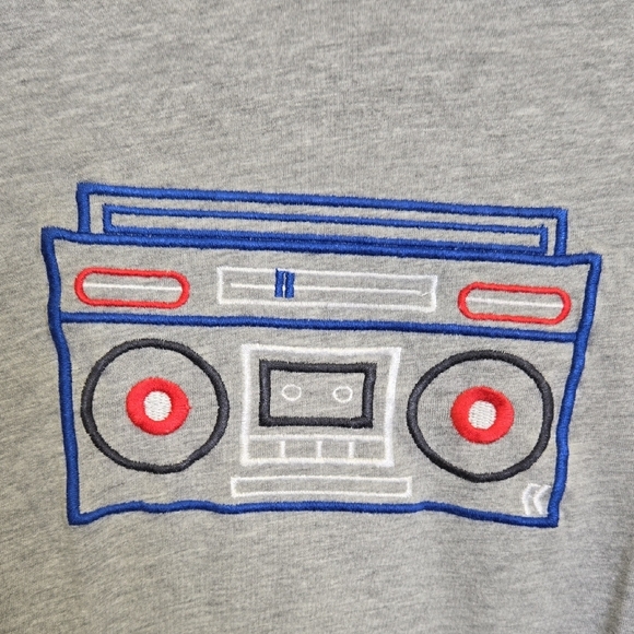 French Connection UK Embroidered Boom Box Tee, Gray,‎ Mens Size Small - Picture 2 of 6